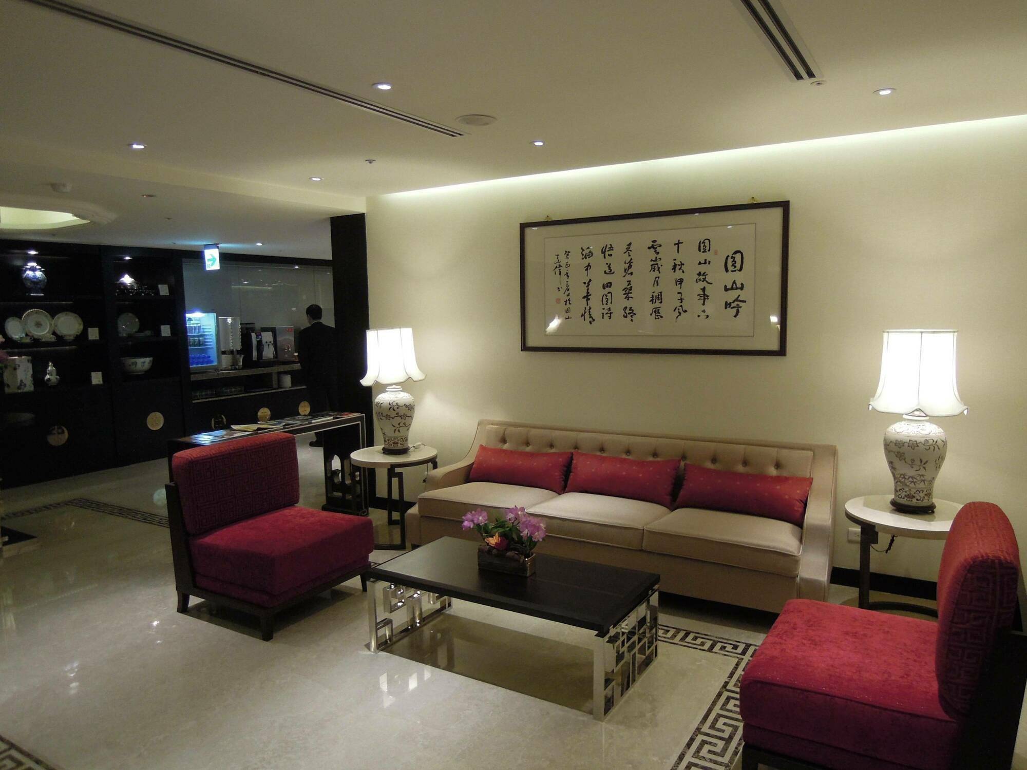臺北 圆山大饭店酒店 外观 照片 The lobby of the hotel